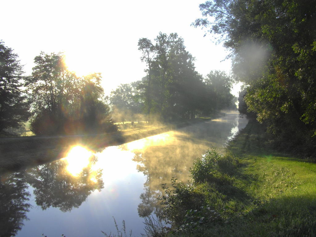 Fenetre Sur Loire Bed & Breakfast Iguerande Bagian luar foto